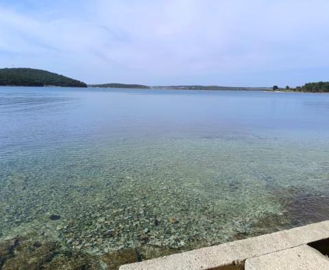 Apart-house of 6 apartments in Medulin, 50 meters from the sea - pic 60