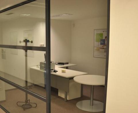 Vorteilhafte Gewerbefläche im Zentrum von Split - foto 3