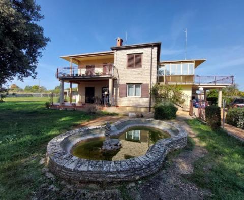 Villa of 330 sq.m. in Brtonigla on more than hectare of land - pic 6