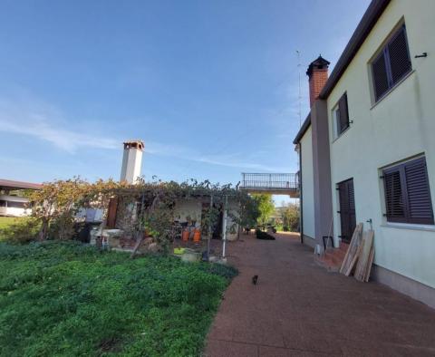 Villa of 330 sq.m. in Brtonigla on more than hectare of land - pic 19