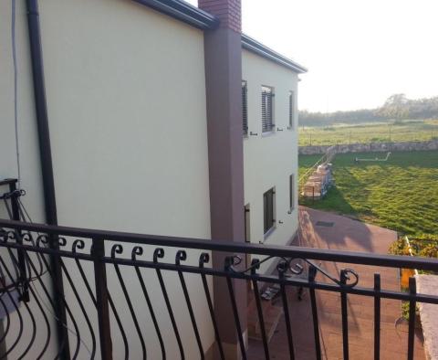 Villa of 330 sq.m. in Brtonigla on more than hectare of land - pic 44
