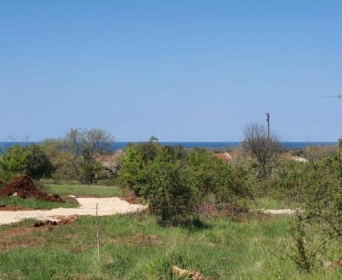 Baugrundstück mit Projekt und Meerblick in der Gegend von Porec - foto 3