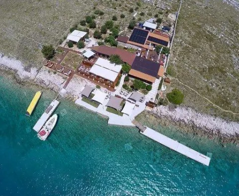 Restaurant unique en bord de mer à vendre sur l'île de Kornati - pic 5 Restaurant unique en bord de mer à vendre sur l'île de Kornati - pic 5