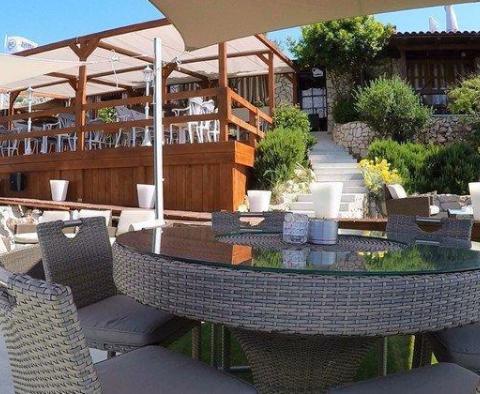 Restaurant unique en bord de mer à vendre sur l'île de Kornati - pic 12