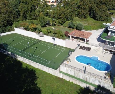 Vila v Pobri, Opatija s tenisovým hřištěm a bazénem - pic 5