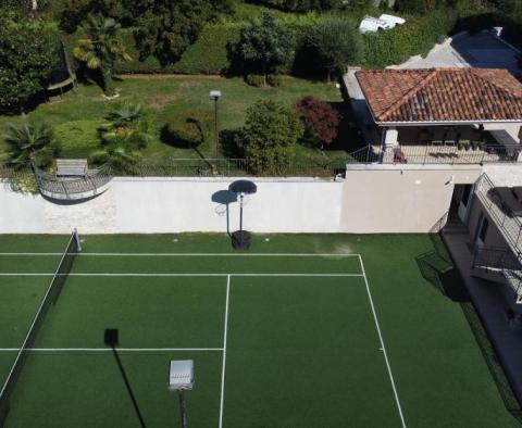 Vila v Pobri, Opatija s tenisovým hřištěm a bazénem - pic 8