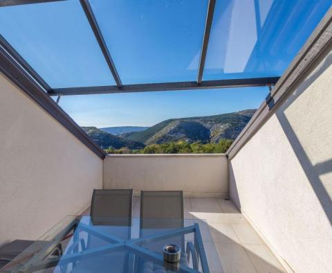 Luxury villa with indoor and outdoor swimming pool in Grizane - pic 21
