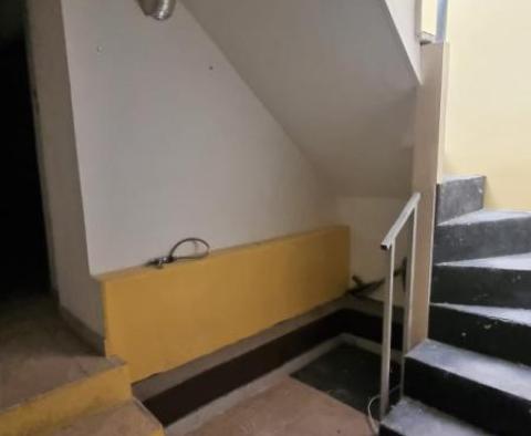 Split, Zentrum - zweistöckiges Geschäftslokal 150 m2 in attraktiver Lage - 4568 - foto 7