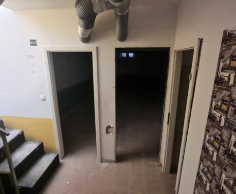 Split, Zentrum - zweistöckiges Geschäftslokal 150 m2 in attraktiver Lage - 4568 - foto 8