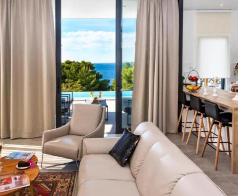 Csodálatos új, modern villa az Omis riviérán, mindössze 60 méterre a tengertől, úszómedencével, szaunával, fitnesz stúdióval és garázzsal - pic 18