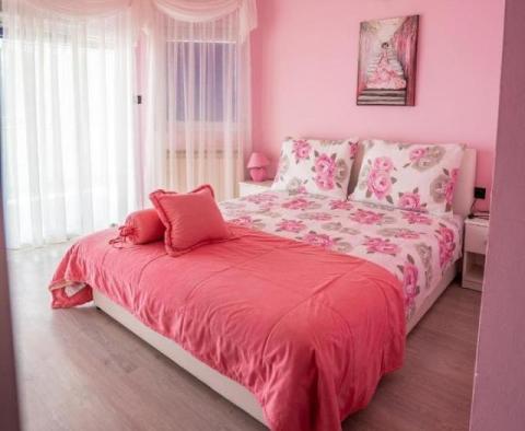 10 apartmanos apartmanház Bibinjében - pic 26
