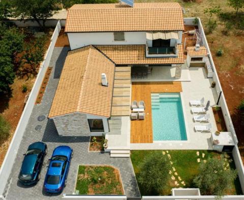 Modern stylish villa in Šišan, Ližnjan - pic 2