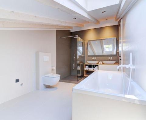 Luxury 3-bedroom apartment on Opatija riviera in boutique residence on the 1st line to the sea in Volosko - pic 31