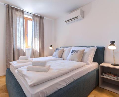 Luxury 2-bedroom apartment on Opatija riviera in Volosko right by the sea - pic 17