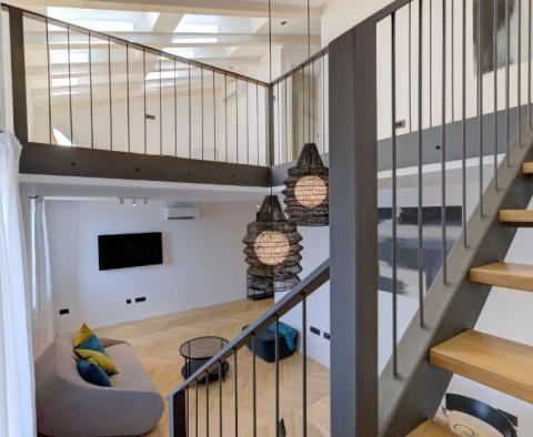 Luxury 2-bedroom apartment on Opatija riviera in Volosko right by the sea - pic 9