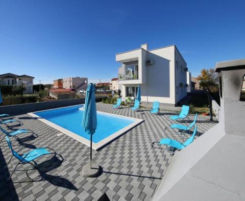 Elegáns, modern villa 4 lakással Zatonban eladó - pic 4
