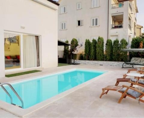 Wonderful villa in Hvar town with swimming pool, cca. 500 meters from the sea - pic 2