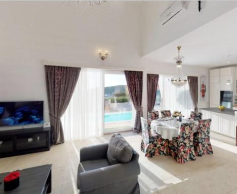 Wonderful villa in Hvar town with swimming pool, cca. 500 meters from the sea - pic 20
