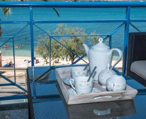 Villa on the first line to the sea in Trogir area - pic 11
