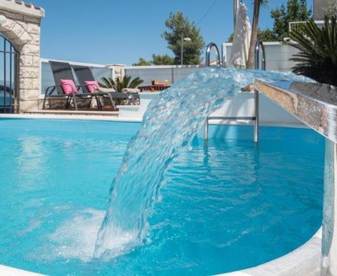Villa on the first line to the sea in Trogir area - pic 17