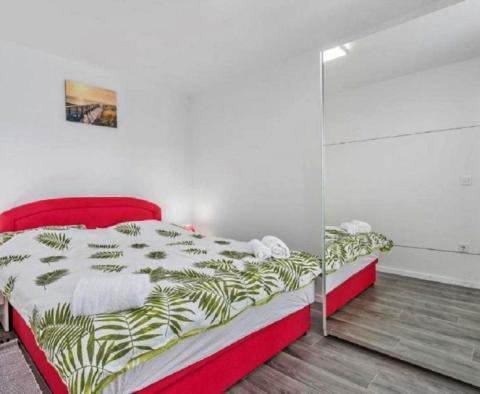 Hochattraktives Anwesen mit 3 Wohnungen in Rovinj mit Meerblick - foto 10