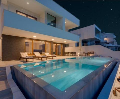 Astonishing new villa in Baska Voda with amazing sea views - truly unique! - pic 32