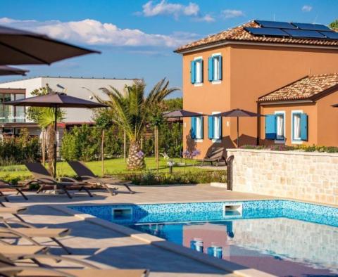 Complex of apartments in Porec area 1,5 km from the sea - pic 6