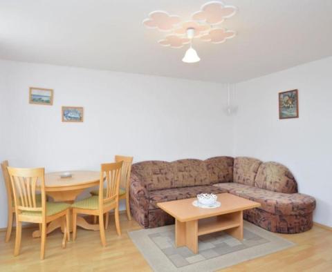 Apart-house of 9 apartments in Valbandon just 900 meters from the beach - pic 24