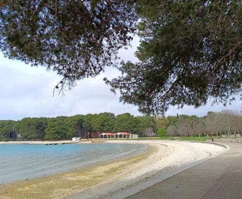 Apart-house of 9 apartments in Valbandon just 900 meters from the beach - pic 42