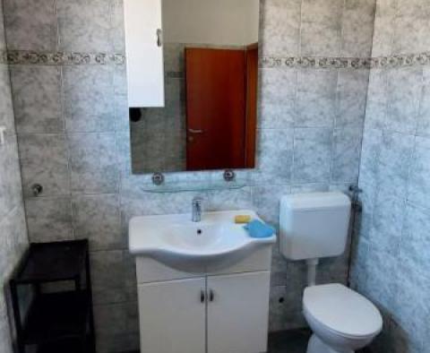 Dom apartamentowy z 4 luksusowymi apartamentami na sprzedaż w Galižana, Vodnjan - pic 26