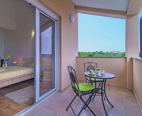 Bemerkenswerte Villa in modernem Design in der 2. Reihe zum Meer, Panoramablick, möbliert - Region Medulin - foto 15