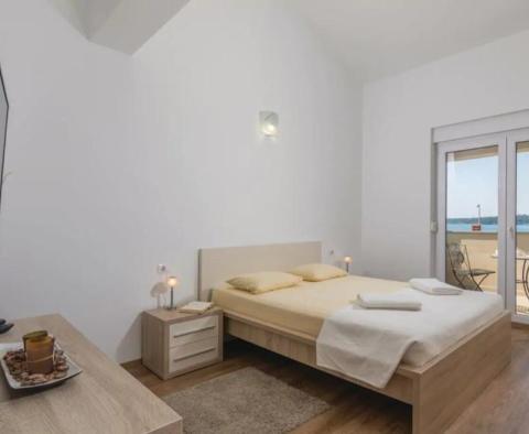 Bemerkenswerte Villa in modernem Design in der 2. Reihe zum Meer, Panoramablick, möbliert - Region Medulin - foto 17