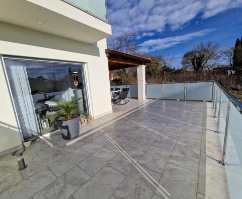 Remarkable house in Svetvinčenat area built in 2021 - pic 24