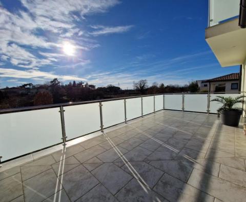 Remarkable house in Svetvinčenat area built in 2021 - pic 25