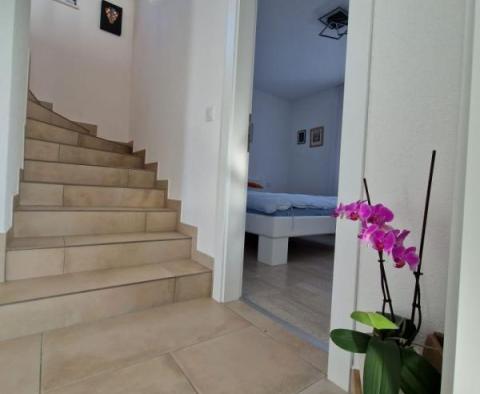 Remarkable house in Svetvinčenat area built in 2021 - pic 32
