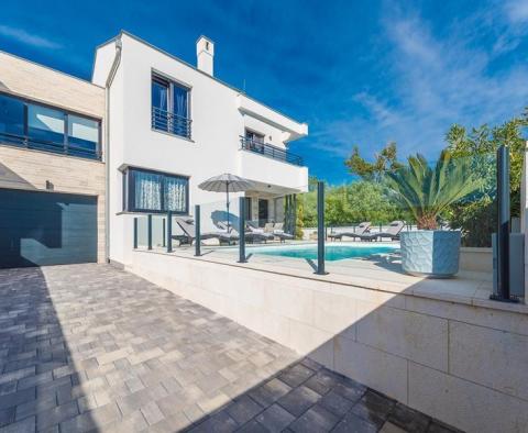 New modern villa near Zadar in Privlaka 700 meters from the sea - pic 2