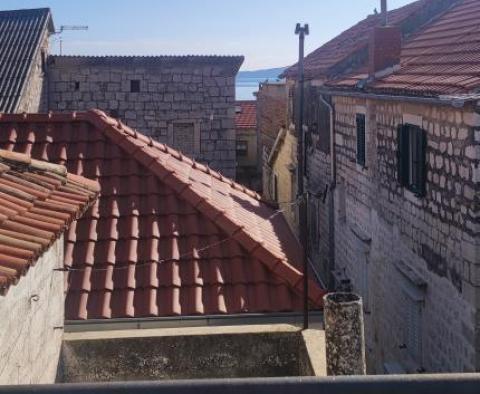 Zlevněné! Investiční nemovitost - dům k rekonstrukci v Kaštel Stari! - pic 14