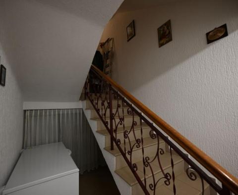Apart-house in Štinjan, Pula, with sea views, just 300 meters from the sea - pic 50