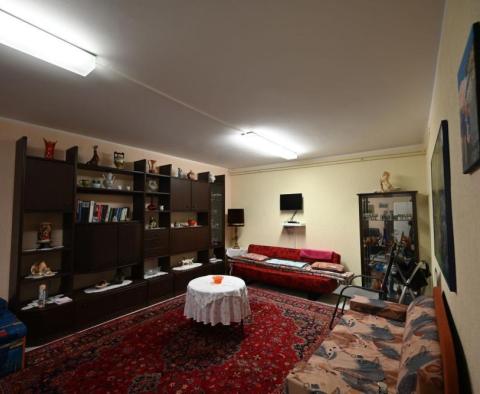 Apart-house in Štinjan, Pula, with sea views, just 300 meters from the sea - pic 54
