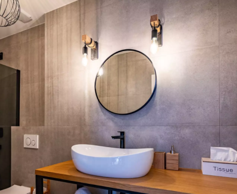 Modern luxury villa near Zadar with sea views just 160 meters from the beach - pic 59