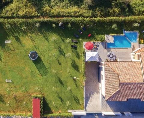 Villa with swimming pool near the city beaches in Nova Veruda, Pula suburb - pic 44