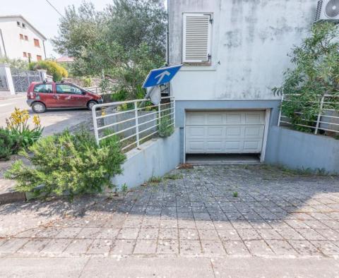 Wonderful light apartment in Malinska centre with garage, just 200 meters from the sea - pic 12