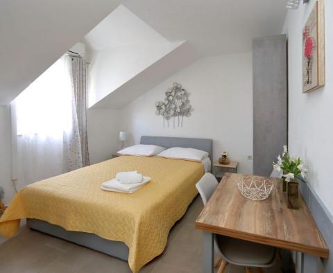 Guest house on the 1st row to the sea in Bibinje - pic 18