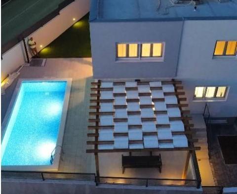 New built villa in Brodarica with swimming pool and sundeck area just 300 meters from the sea - pic 15
