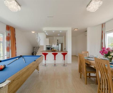 New villa on Ciovo peninsula with swimming pool and Adriatic sea views - pic 5