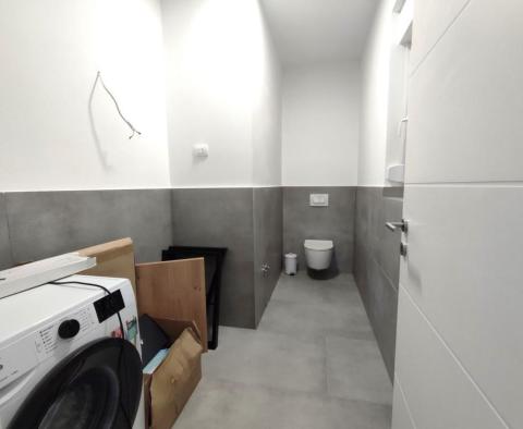 Współczesna willa z podgrzewanym basenem, sauną, jacuzzi, luksusowo urządzona - obszar Vodnjan - pic 19