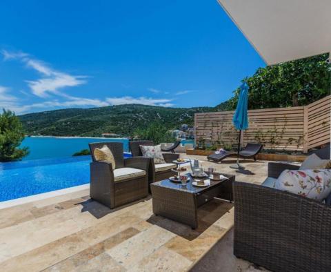 Luxusvilla in Marina, Trogir in der ersten Meereslinie - foto 11