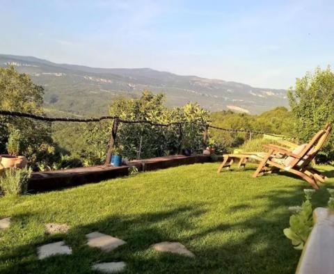 Egy őshonos isztriai kőház a Cerovlje völgyében - pic 25