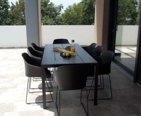 Moderne Villa im Grünen im mittelalterlichen Barban - foto 24