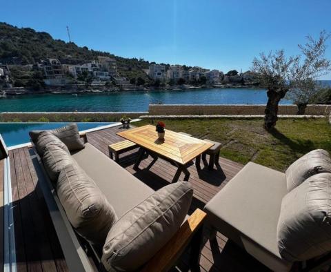 Villa moderne dans un tout nouveau complexe au bord de l'eau dans la région de Sibenik - pic 12